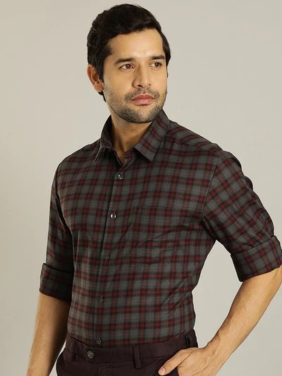 Indian Terrain Men's Slim Fit Full Sleeve Checkered Grey Shirt